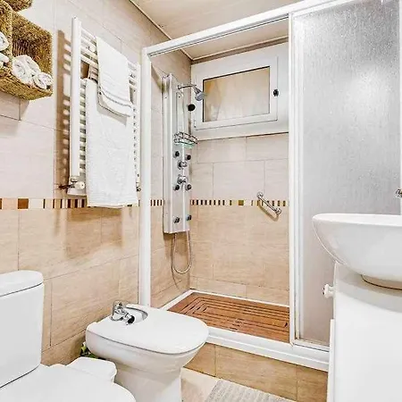 Rentalsbcn La Torre * Blanes